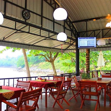 Kalim Beach Place Patong Exterior photo
